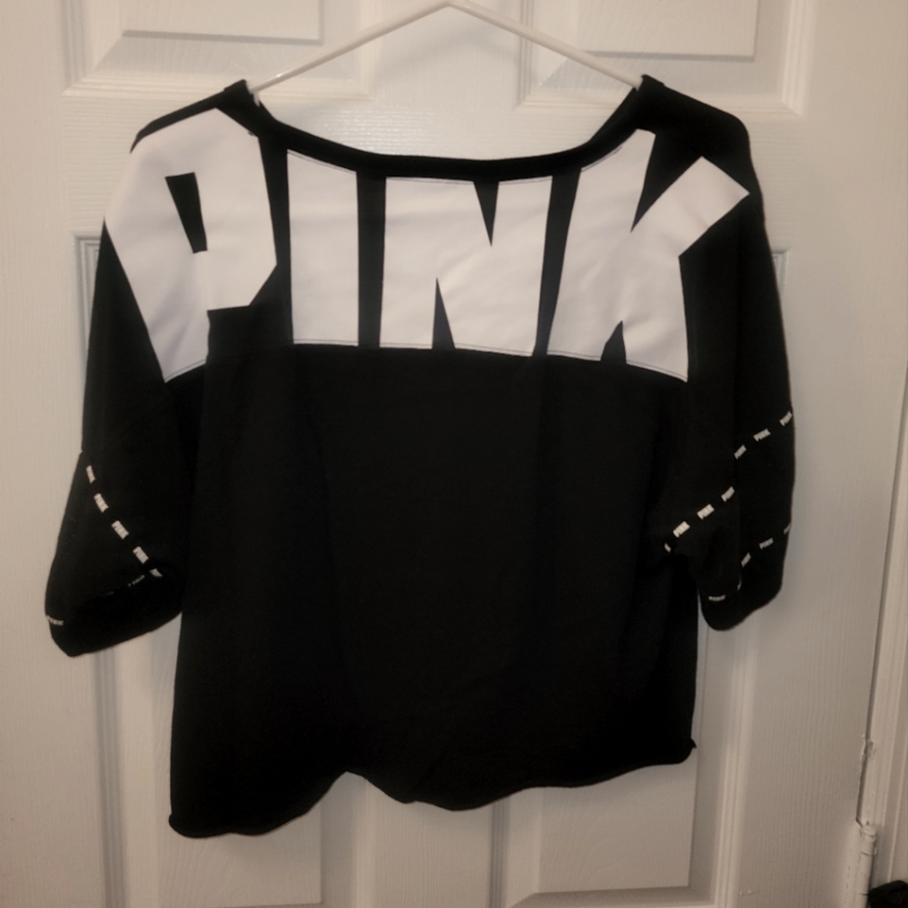 Victoria's Secret Ponk black cropped 90 style tee shirt